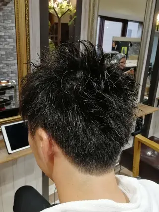 メンズ パーマ 山田 義人のヘアスタイル