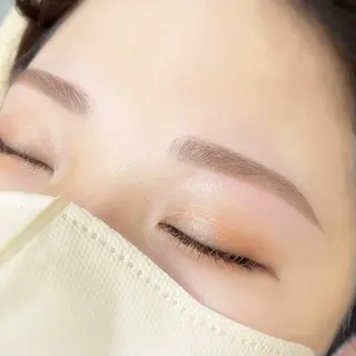 アイブロウ unjour所属・Yuri .Kのマツエク・マツパデザイン