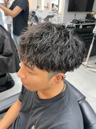 メンズ 西山 剛のヘアスタイル
