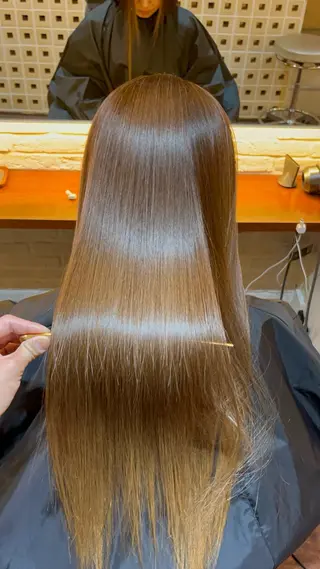 ロング CoCooN TAKUMAのヘアスタイル