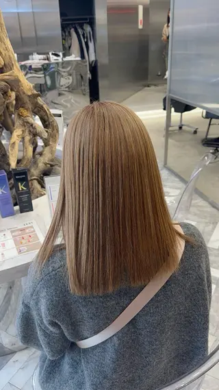 セミロング カラー 【派手髪】【個性派】 lilica💫⚡️のヘアスタイル