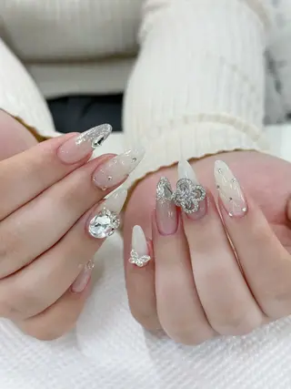 ネイル FLY Nail Salonのネイルデザイン