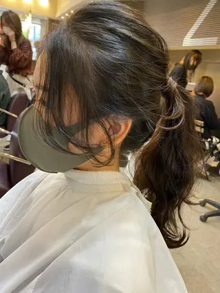 セミロング サカグチユキナ 【tocca】のヘアスタイル