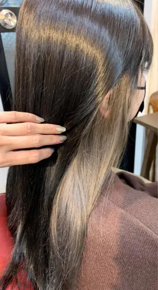 ロング カラー 【髪質改善🌿】木本 志歩のヘアスタイル