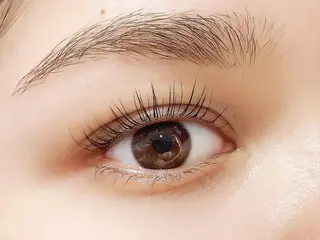 マツエク・マツパ YELLIO所属・YELLIO (エーリオ)のマツエク・マツパデザイン