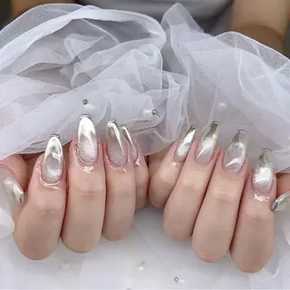 ネイル Tira Nailのネイルデザイン