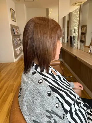 ミディアム 志乃屋所属・中川 美里のヘアスタイル