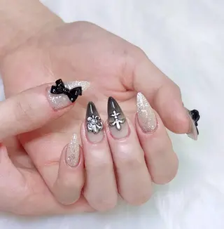 ネイル Lyna 池袋のネイルデザイン