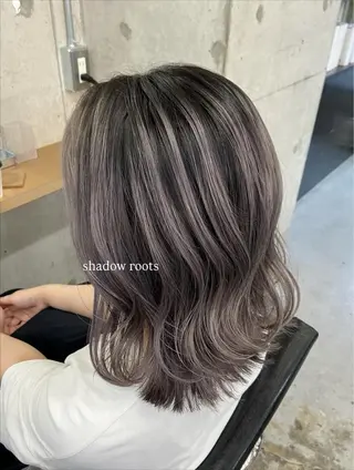 ロング カラー 安住 日花のヘアスタイル