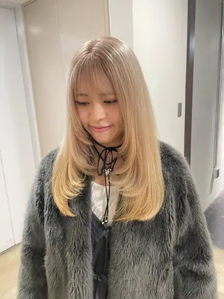 ロング レイヤーカット 🪐REIKAのヘアスタイル