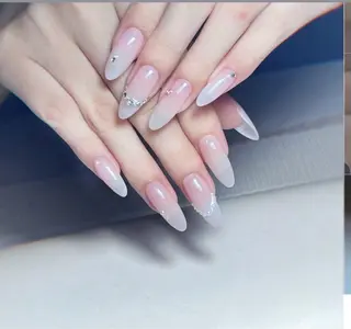 ネイル コネコネイルサロン モデル用のネイルデザイン