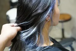 ロング カラー Bernie boyのヘアスタイル