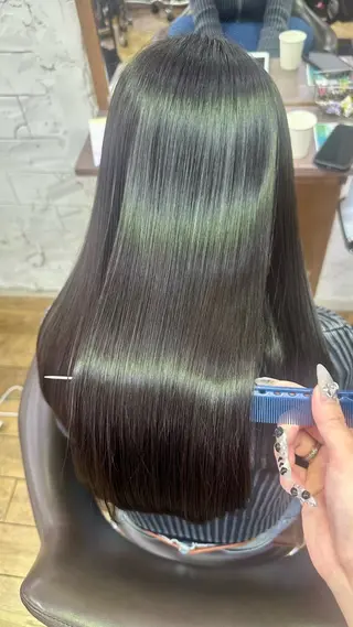 ロング 菅野 杏実のヘアスタイル