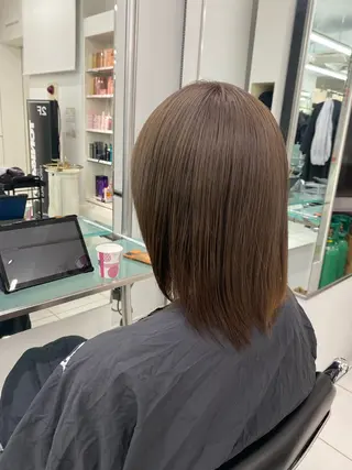 ミディアム カラー 高橋 沙央のヘアスタイル