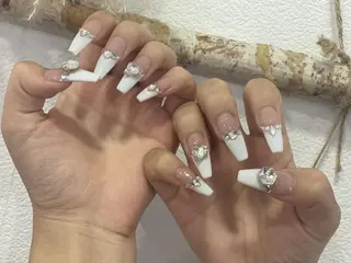 ネイル AB マツエクネイルサロンのネイルデザイン