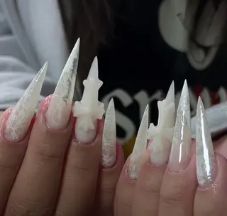 ネイル エリ🫧 nail池袋東口のネイルデザイン
