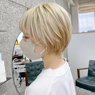 ショート カラー Lull (シェアサロンReco VIProom)所属・Lull1人美容室 バレイヤージュのヘアスタイル