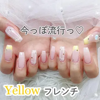 ネイル Nene 🍑のネイルデザイン