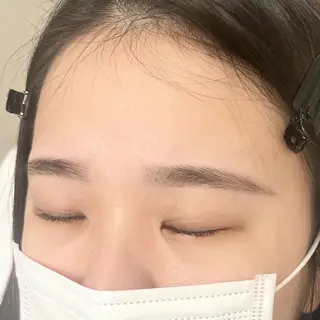 アイブロウ WHITE EYE 甲府店所属・古川 結芽の眉毛・アイブロウイメージ