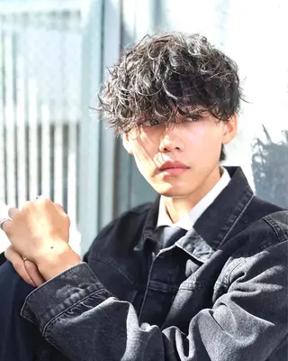 ミディアム メンズ メンズパーマ特化 🔥韓国ヘア職人🔥のヘアスタイル