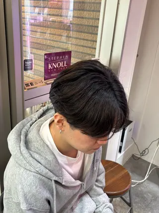 メンズハイトーン 北斗💍レイヤーのヘアスタイル