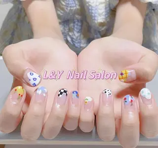 ネイル L&Y Nail🎀 思雪のネイルデザイン