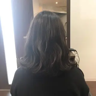 カラー 《放出》Forte マネージャー山根英明のヘアスタイル