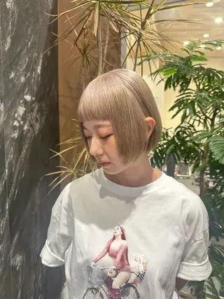 ショート カラー salowin原宿iori所属・💋ハイトーンデザイ ンヘア💋A'nyuのヘアスタイル