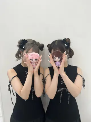 ヘアアレンジ うる艶モテカラー💞 盛れるヘアメ👧🏻のヘアスタイル