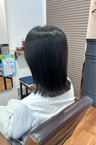 ミディアム カラー ヘアアレンジ flower所属・原田 歩実のヘアスタイル