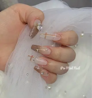 ネイル momo 長さだしのネイルデザイン