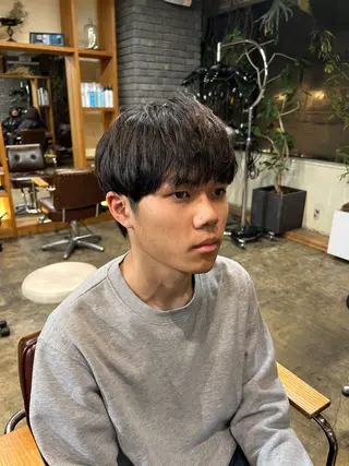 ショート ROVERSI所属・植田 美咲のヘアスタイル