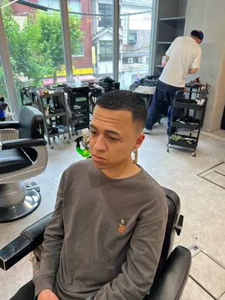 ショート メンズ FRANK'S BARBER WEST TOKYO. 吉祥寺所属・Berbar Ryuのヘアスタイル