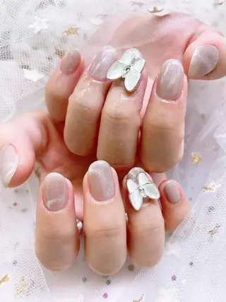 ネイル 🦋ネイルサロン ブラン🌈ゆりのネイルデザイン