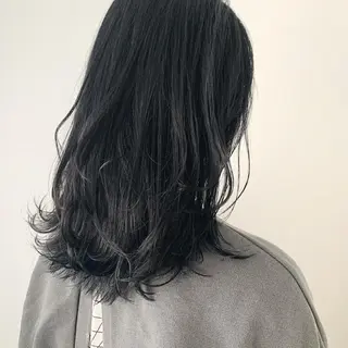 ロング カラー 💍透明感💍 上岡夕理香のヘアスタイル