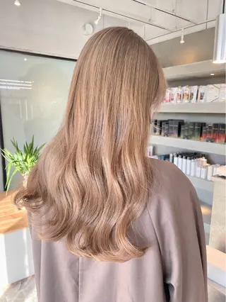 ロング 🧋ミルクティーカラ ー🧋特化小林拓登のヘアスタイル