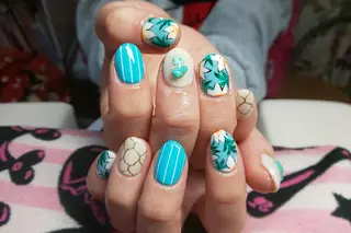 ネイル マツエク・マツパ ショート nail yukkoのネイルデザイン