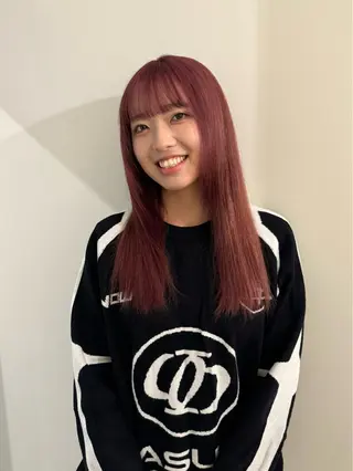 ロング カラー 内沼 恵留菜のヘアスタイル