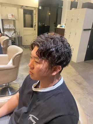 メンズ アンドレヘアデザイン所属・出田 未来のヘアスタイル