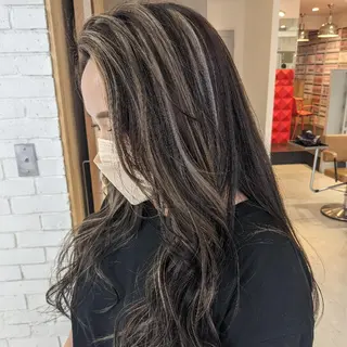 ロング nameless髪質 改善ブリーチ心斎橋のヘアスタイル