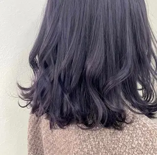 ミディアム カラー 遠藤沙也加 /レイヤーカットのヘアスタイル