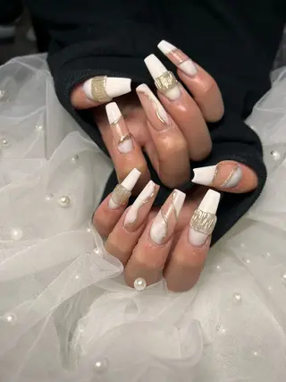 ネイル ✴︎ Delightのネイルデザイン