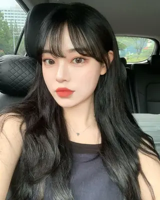 セミロング カラー ♡くすみトレンド ♡Rikutoのヘアスタイル