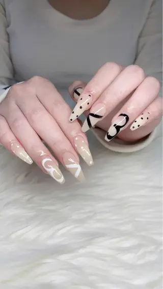ネイル Hara Nail 【パラジェル使用】のネイルデザイン