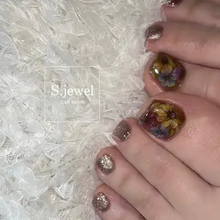 ネイル S♡JEWEL所属・S. JEWELのネイルデザイン
