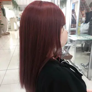 ロング カラー 岩戸優奈 束感まつげ ピンク/ベージュのヘアスタイル