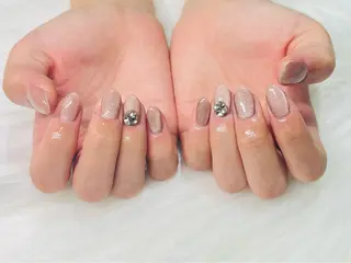 ネイル 、 、の眉毛・アイブロウイメージ