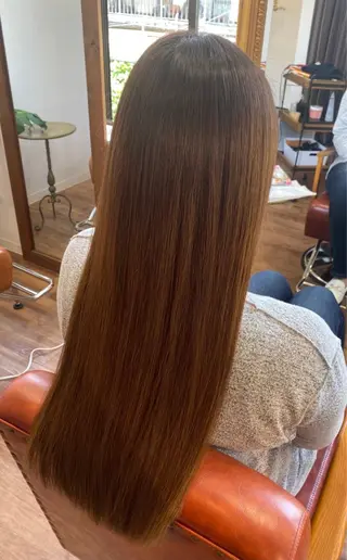 ロング Hues所属・上村 ダイスケのヘアスタイル