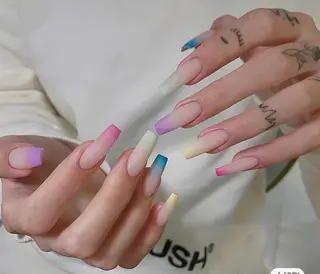 ネイル ゆず秋葉原 Vickyのネイルデザイン