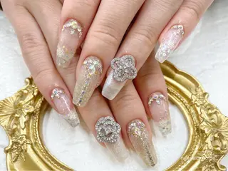 ネイル Nail Salon To Beのネイルデザイン